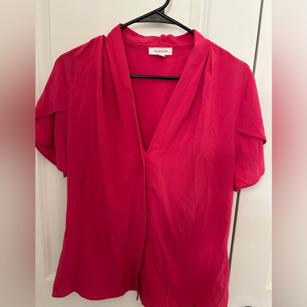 Calvin Klein Women's Pink Blouse. L